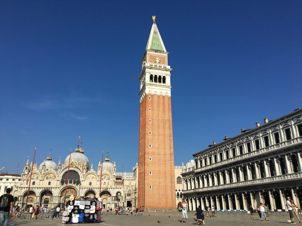 El Campanile ofrece una de las mejores vistas de Venecia pero no es gratis.